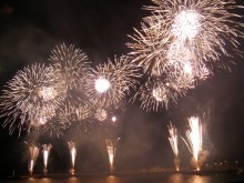 本日7/28(金)より夏季熱海海上花火大会始まります。