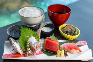 日帰り入浴とランチプラン(メインダイニング錦ランチセット付プラン)