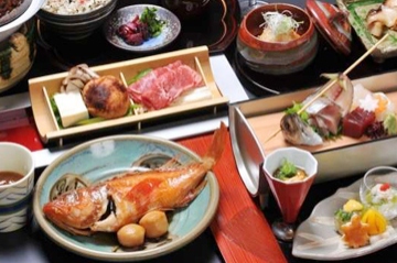 お食事