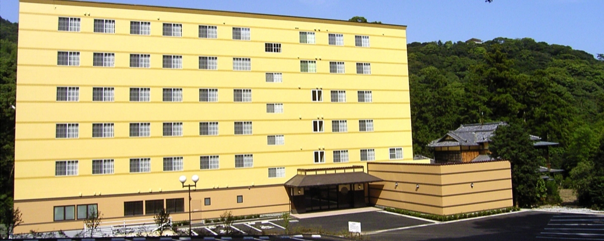 熱海　ホテルパイプのけむり