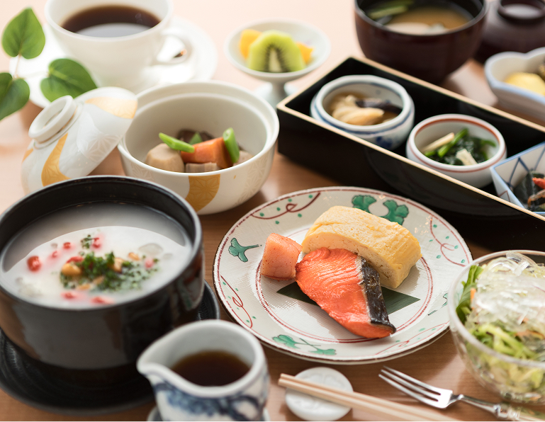 写真：会場食・個室食の朝食１枚目